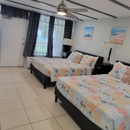 Bay View, Studio206, Beach Steps Away! Pool+Wifi Ruskin Bagian luar foto