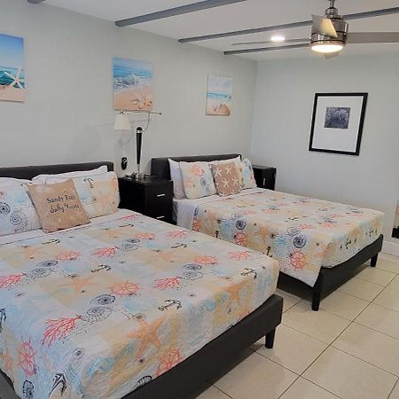 Bay View, Studio206, Beach Steps Away! Pool+Wifi Ruskin Bagian luar foto