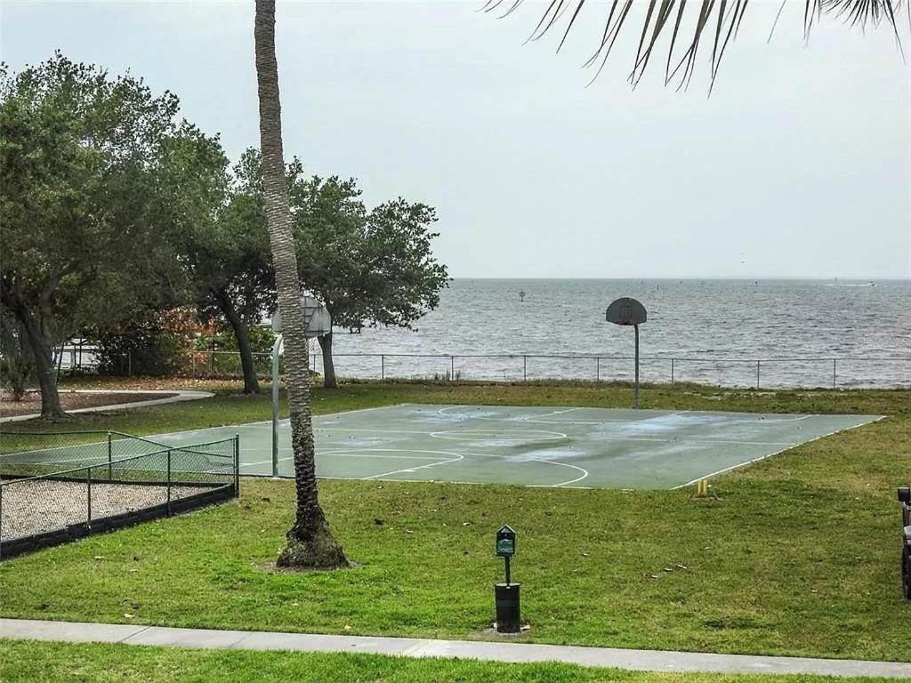 Bay View, Studio206, Beach Steps Away! Pool+Wifi Ruskin Bagian luar foto